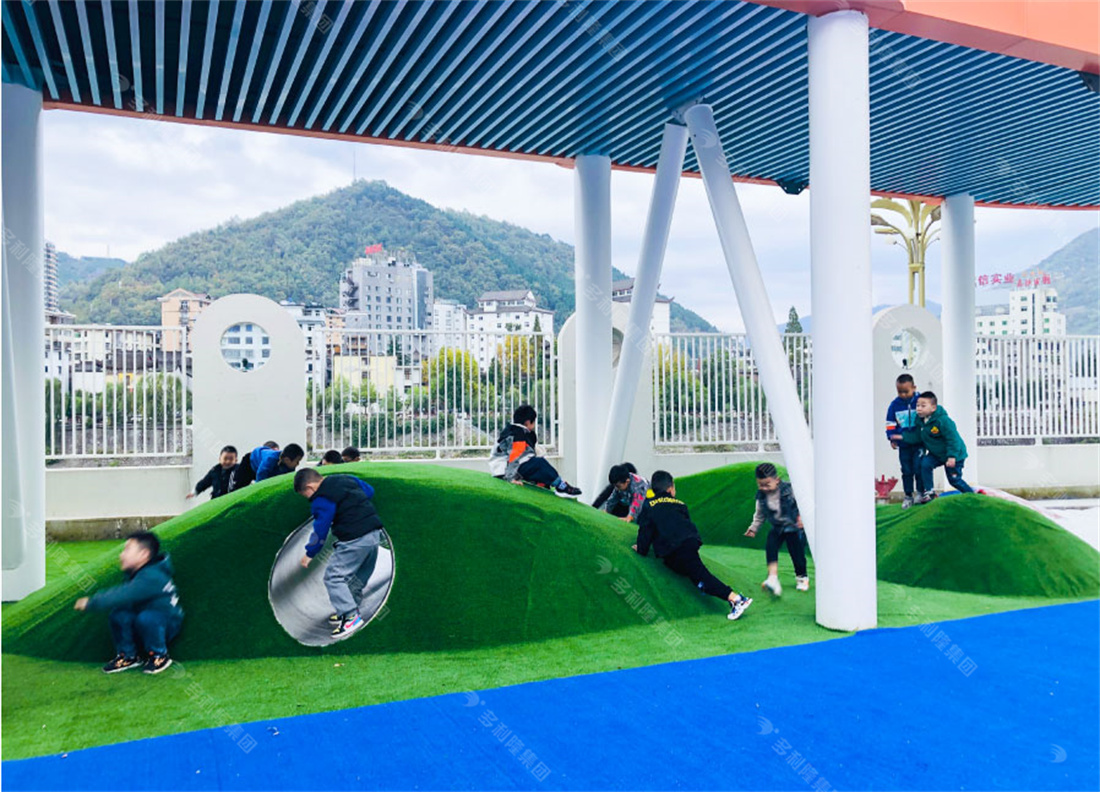 幼儿园专用地弹坪，幼儿园人造草坪